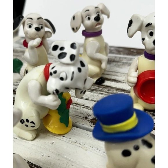 Lot Of‎ 13 101 Dalmatians Disney Plastic Figures Toys Cake Toppers Dogs 90’s - Picture 3 of 12